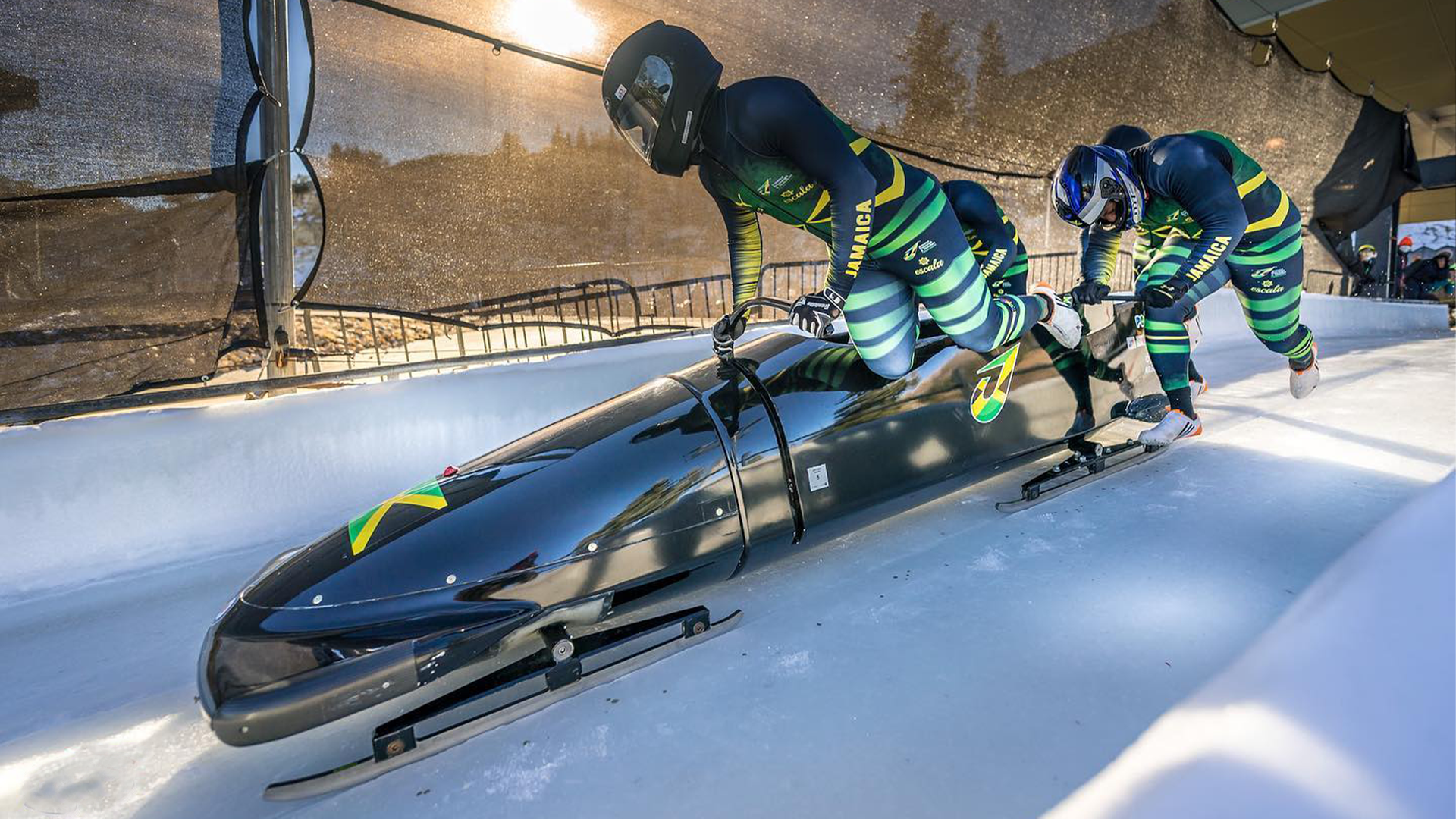 se souhlasem Jamaica Bobsleigh & Skeleton